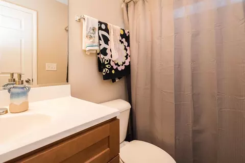 1041 E Hanover Rd, Graham, NC 27253 photo 18