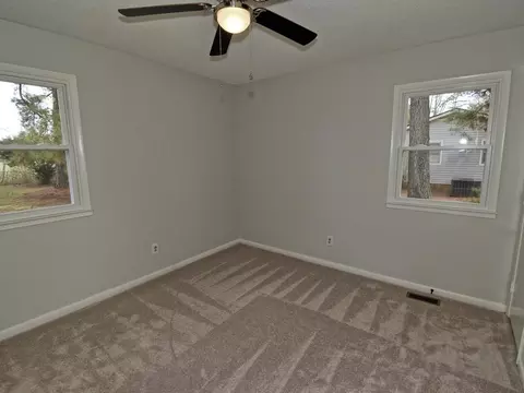 404 Laurel Dr, Smithfield, NC 27577 photo 11