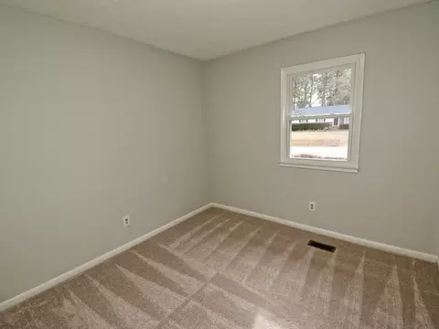 404 Laurel Dr, Smithfield, NC 27577 photo 17
