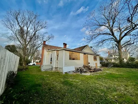 2116 E Main St, Durham, NC 27703 photo 9
