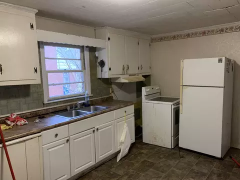 1112 E Lawson St, Durham, NC 27701 photo 3