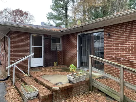 1112 E Lawson St, Durham, NC 27701 photo 14