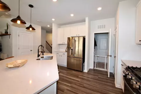 318 Bedivere Ln, Durham, NC 27703 photo 13