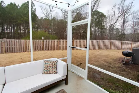 318 Bedivere Ln, Durham, NC 27703 photo 51