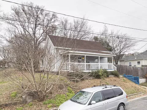 407 Gray Ave, Durham, NC 27701 photo 3
