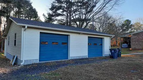 2117 Shaw Rd, Durham, NC 27704 photo 5
