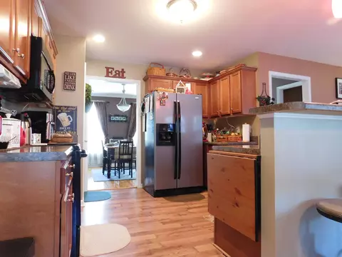 484 N Blaze Ridge Dr, Smithfield, NC 27577 photo 9