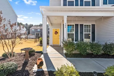 304 Whispering Wind Way, Wake Forest, NC 27587 photo 4