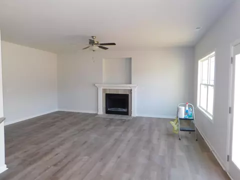 132 Monaghan Ct, Selma, NC 27576 photo 5