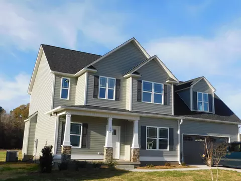 132 Monaghan Ct, Selma, NC 27576 photo 2