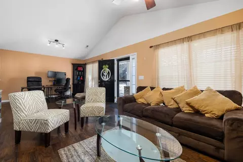5 Cayman Ct, Durham, NC 27703 photo 6