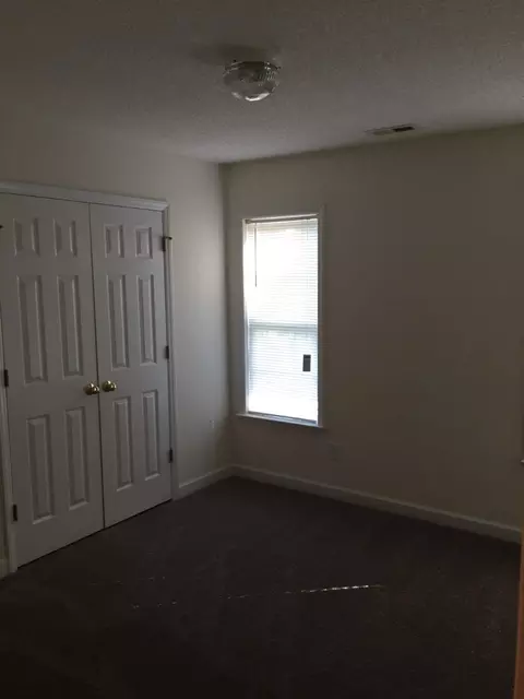 426 E Rose St, Smithfield, NC 27577 photo 4