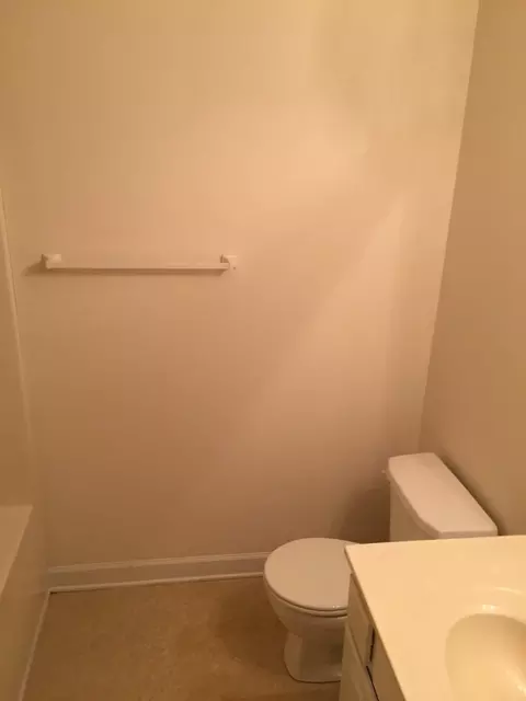426 E Rose St, Smithfield, NC 27577 photo 6