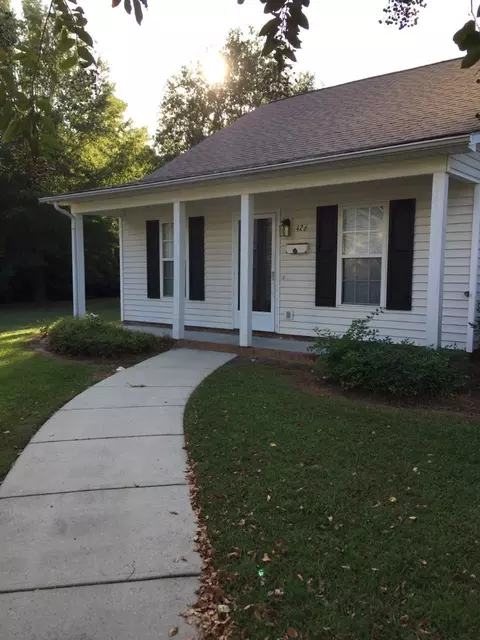 426 E Rose St, Smithfield, NC 27577 photo 1