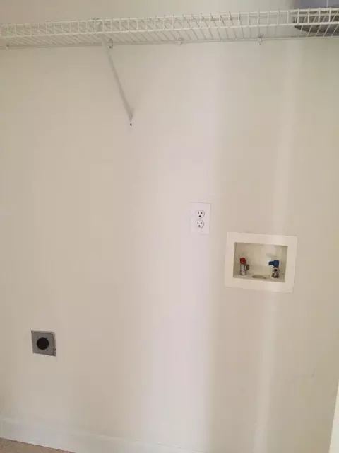 426 E Rose St, Smithfield, NC 27577 photo 8