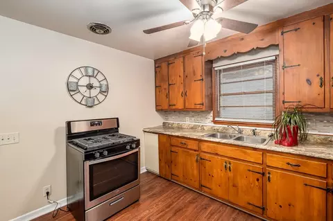 515 E Geer St, Durham, NC 27701 photo 9