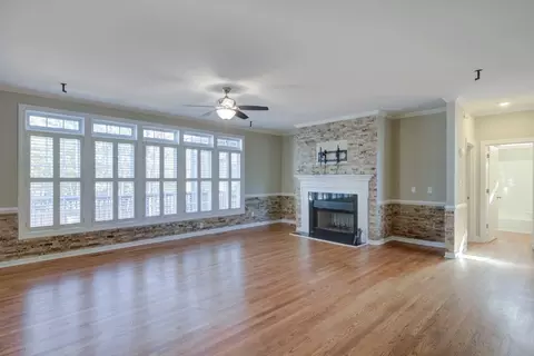 208 Shalimar Dr, Durham, NC 27713 photo 9