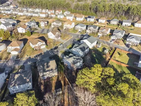 718 Weathervane Dr, Durham, NC 27703 photo 31