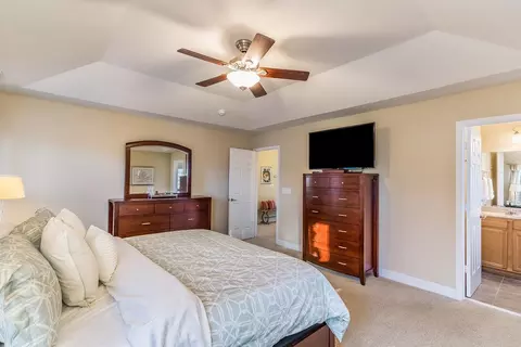 718 Weathervane Dr, Durham, NC 27703 photo 17
