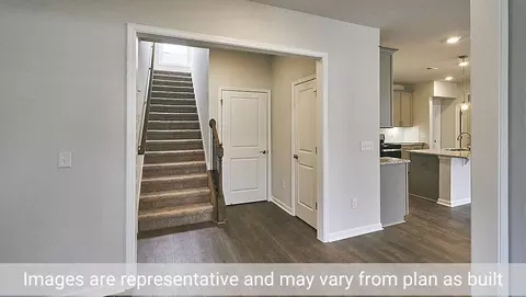 2003 Knight Crossing Rd, Durham, NC 27703 photo 6