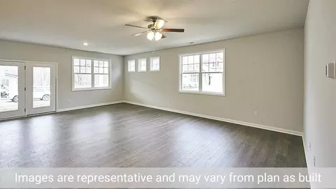 2003 Knight Crossing Rd, Durham, NC 27703 photo 8