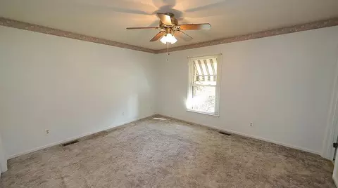 6209 Summerfield Dr, Durham, NC 27712 photo 8