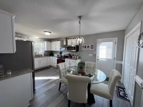 909 Midway Ave, Durham, NC 27703 photo 9