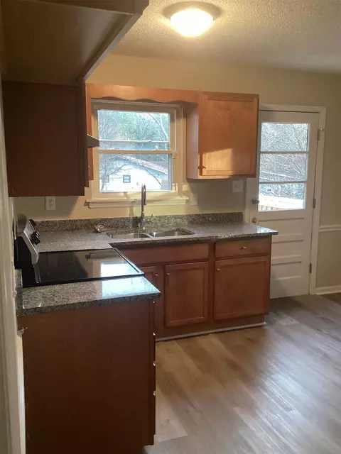 17 Bonsell Pl, Durham, NC 27707 photo 5