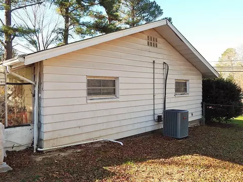 3914 Cheek Rd, Durham, NC 27704 photo 2