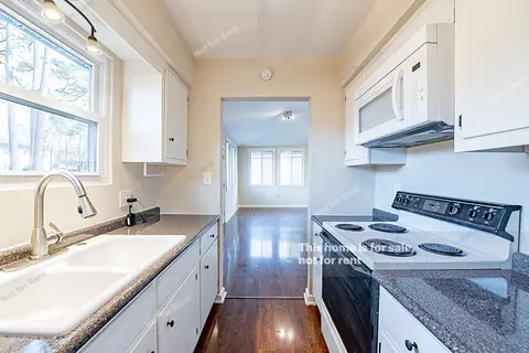 4008 Laurel Dr, Durham, NC 27703 photo 8