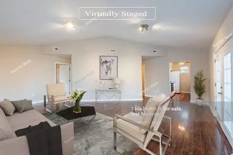 4008 Laurel Dr, Durham, NC 27703 photo 2
