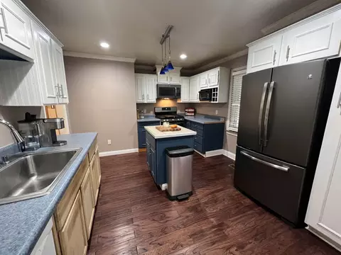 11 Meadowbrook Dr, Durham, NC 27712 photo 5