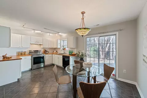 4402 Dolwick Dr, Durham, NC 27713 photo 8
