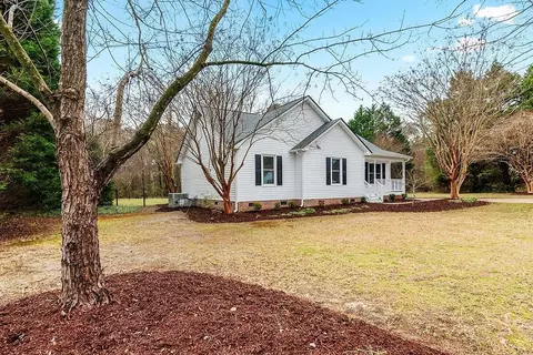 1399 Honeycutt Rd, Willow Spring, NC 27592 photo 3