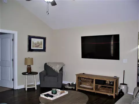 302 Wick Rd, Stem, NC 27581 photo 4