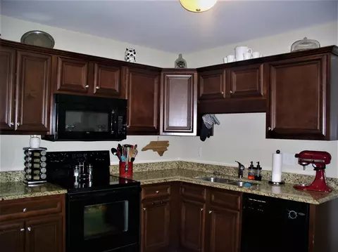 302 Wick Rd, Stem, NC 27581 photo 5