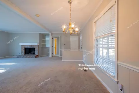 907 E Hudson Ave, Durham, NC 27704 photo 9