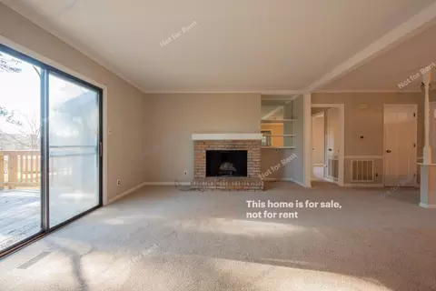 907 E Hudson Ave, Durham, NC 27704 photo 5