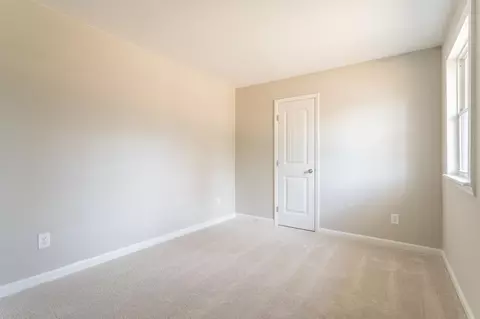 2714 Darrow Rd, Durham, NC 27704 photo 9