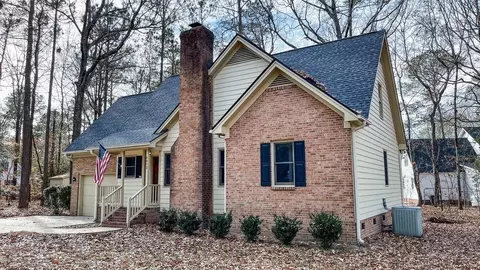 6612 Wateroak Dr, Willow Spring, NC 27592 photo 2