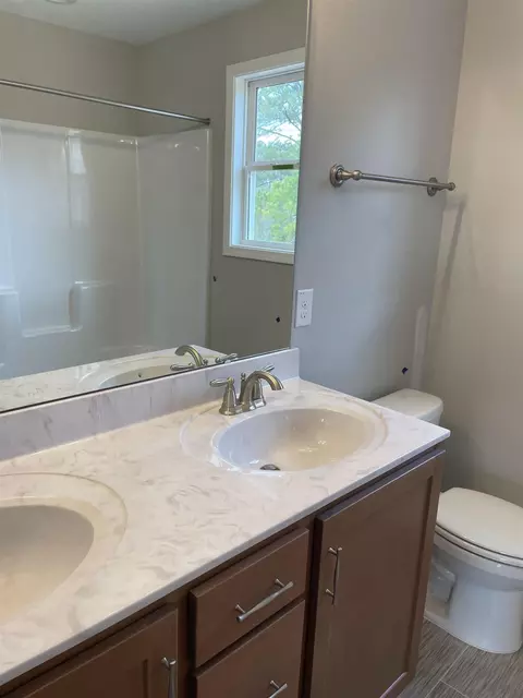 445 Railroad Rd, Benson, NC 27504 photo 11