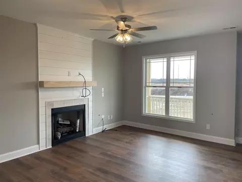 445 Railroad Rd, Benson, NC 27504 photo 4