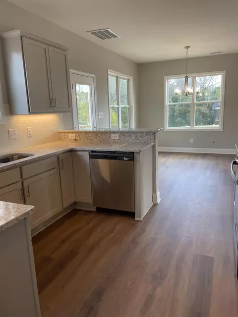 445 Railroad Rd, Benson, NC 27504 photo 3