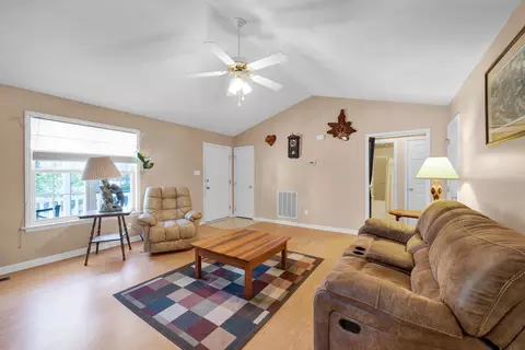 73 Sallie Dr, Smithfield, NC 27577 photo 11
