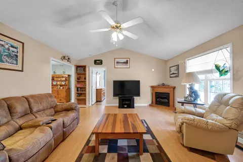 73 Sallie Dr, Smithfield, NC 27577 photo 10