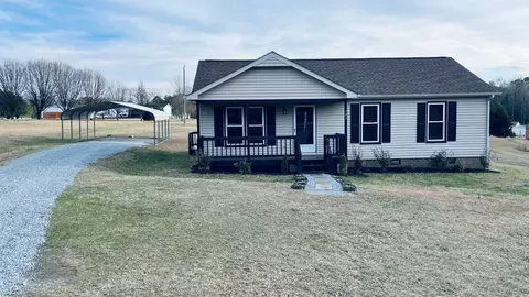 101 Stephenson Rd, Benson, NC 27504 photo 1