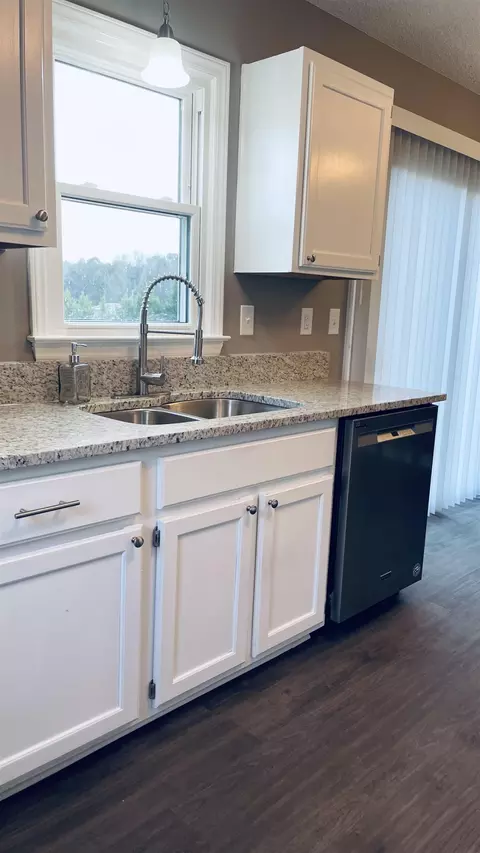 101 Stephenson Rd, Benson, NC 27504 photo 10
