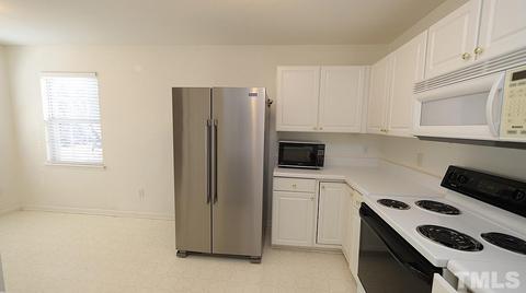 115 Gladstone Dr, Durham, NC 27703 photo 7
