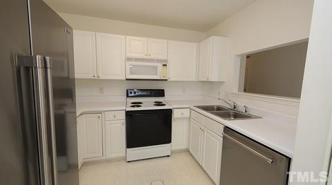 115 Gladstone Dr, Durham, NC 27703 photo 6