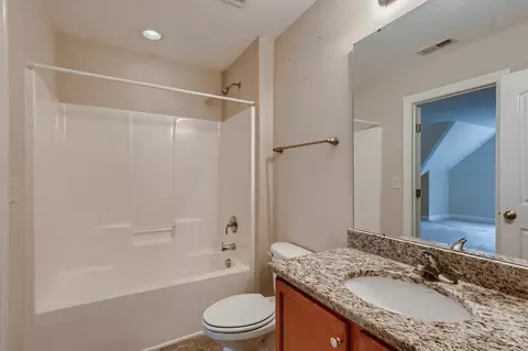 80 E Hackberry Ln, Youngsville, NC 27596 photo 22